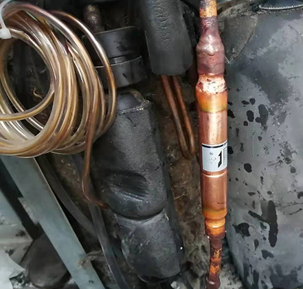 上思美的变频多联机空调维修售后服务中心